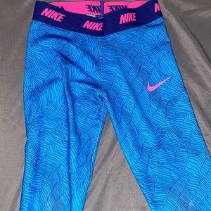 Nike girls dry fit leggings